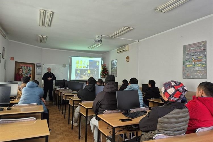 Slika \PU_V\vijesti\2025\Strani radnici\Prosinac\IMG-0efc0a66a5c9e3a10169f87e6d3fbbb7-V.jpg